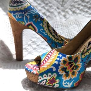 Nine West Shoes Peep Toe Platform Stiletto's Size 9.5